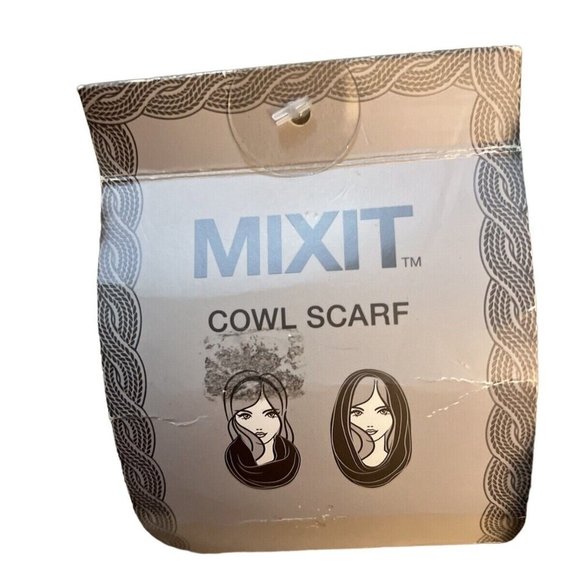 Women Cozy Scarf  / One Size / Snowdrift SET OF 2 ONE BROWN ONE BEIGE  New - Picture 9 of 16